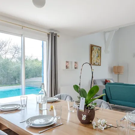 Blue Near Disneyland Paris Villa Chalifert